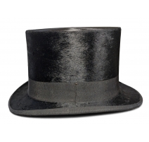 Chapeau haut de forme par A. CASSÉ