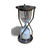 Sablier en laiton patiné