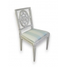 Chaise style Louis XVI à dos sculpté