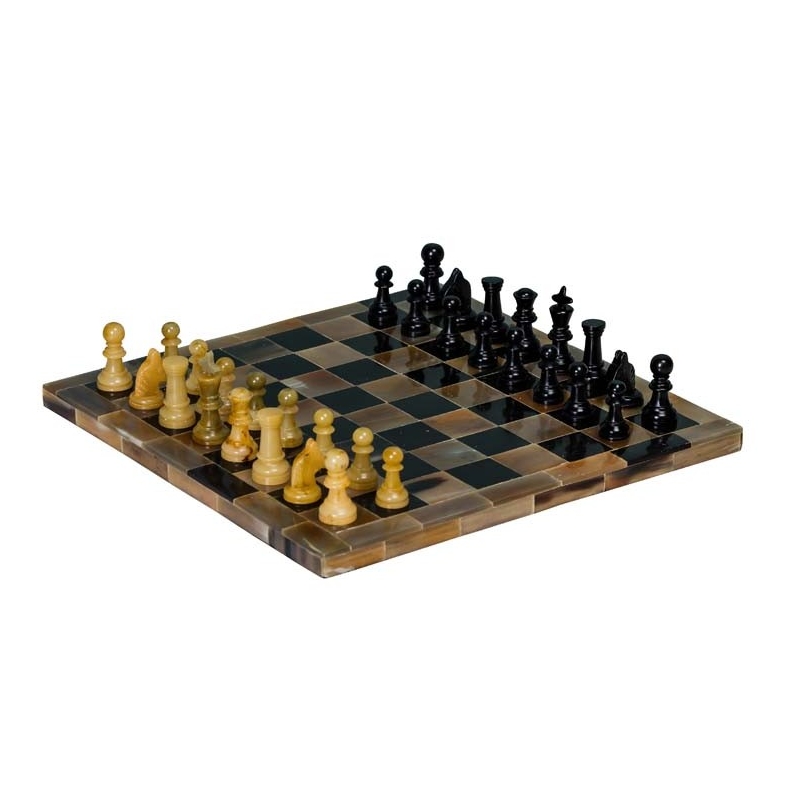 Jeu d'échec en corne