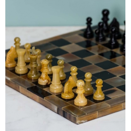 Jeu d\'échec en corne