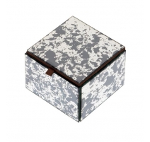 Petite boîte en miroirs