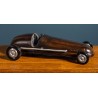 Voiture de course en cuir