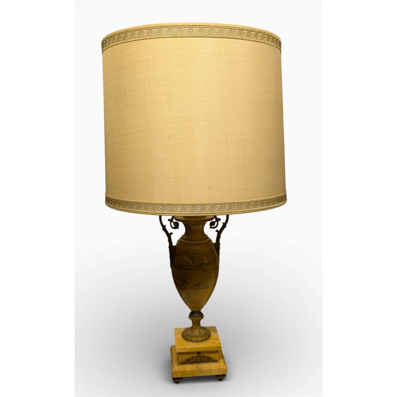 Lampe en onyx avec montures en bronze