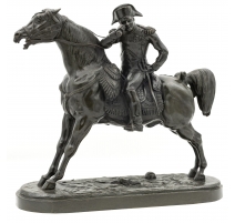 Bronze "Napoléon à cheval" signé DELABRIERRE