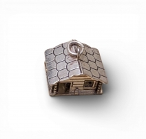 Petit pendentif Chalet en argent 800