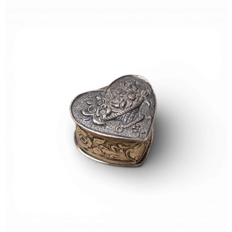Petite boite Coeur en argent 800
