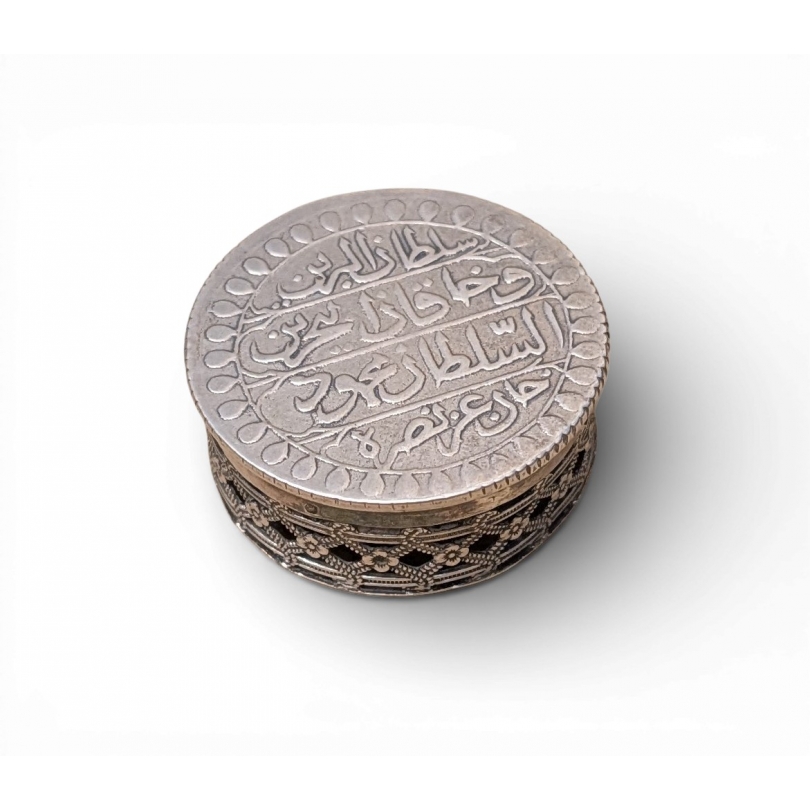Petite boite ronde Pièce Algérienne en argent