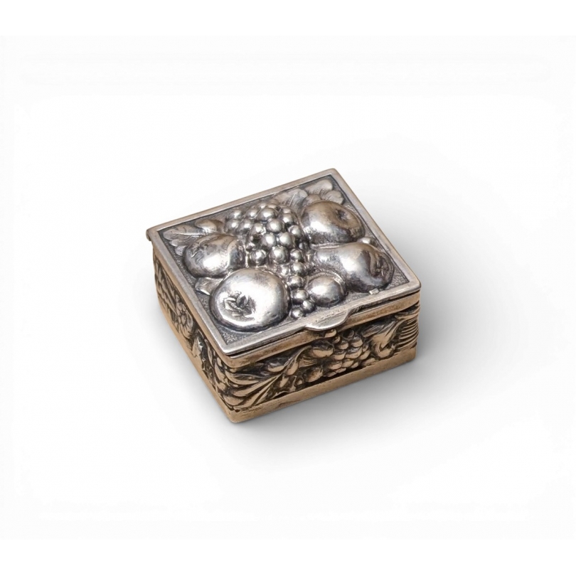 Petite boite carrée Fruits en argent 925