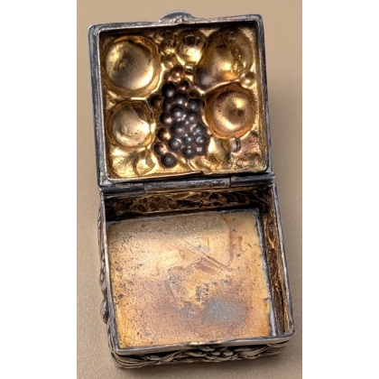Petite boite carrée Fruits en argent 925