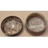 Petite boite ronde en albâtre, couvercle argent