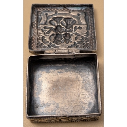 Petite boite carrée deux Ganesh en argent