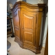 Armoire chapeau de gendarme