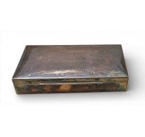 Boite rectangulaire en argent 800 par JEZLER