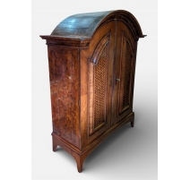 Haut de buffet hollandais à marquetrie de losanges
