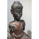 Bouddha assis en padamsana en bois sculpté