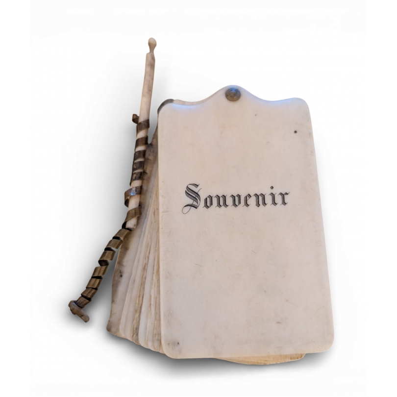 ‘Souvenir’ ivory dance card