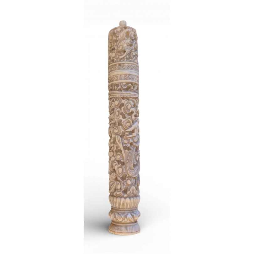 Carved ivory needle case, ‘Dragon’