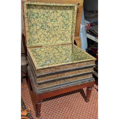 Free-standing ‘Faux livres’ chest