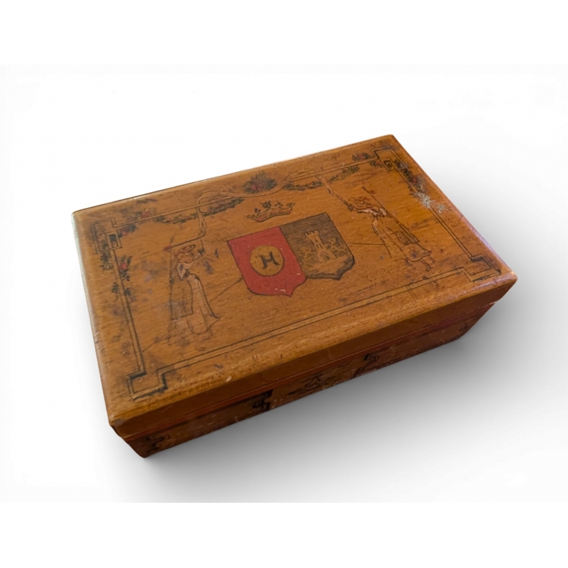 Wooden box with the coat of arms pyrographed onto it