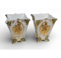 Paire de jardinières carrées en porcelaine