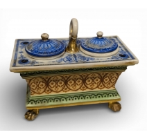 Encrier en porcelaine