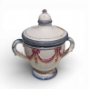 Urne couverte à anses en faience