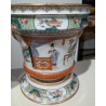 Paire de cache-pots ronds en porcelaine Japonais
