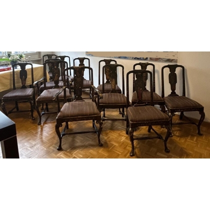 Suite de 10 chaises et 2 fauteuils bois laqué