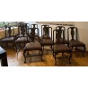 Suite de 10 chaises et 2 fauteuils bois laqué