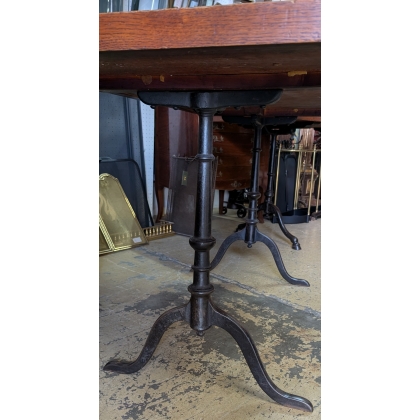 Table de bistro piétement en fonte