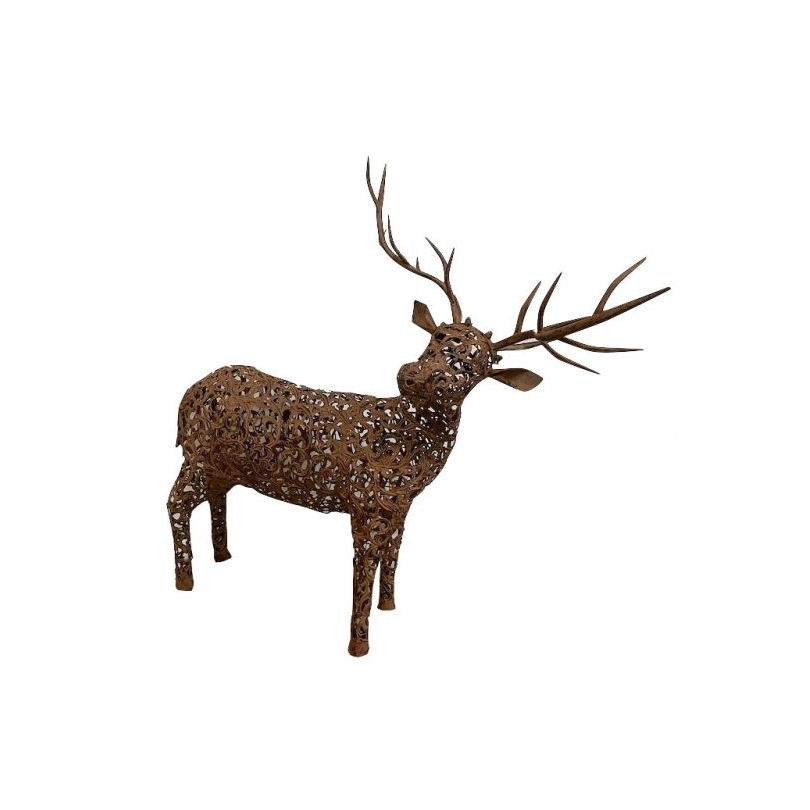 Cerf en tôle perforée