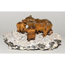 Sculpture \"Ours\"