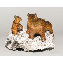 Sculpture \"Ours\"