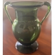 Vase en verre de Saint-Prex vert à anses
