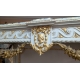 Console style Louis XVI richement sculptée