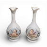Paire de vases en opaline Anges