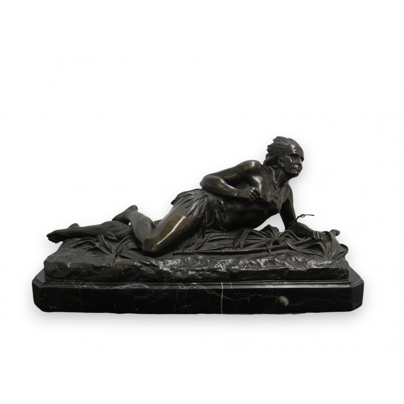 Bronze \"Indien couché\"