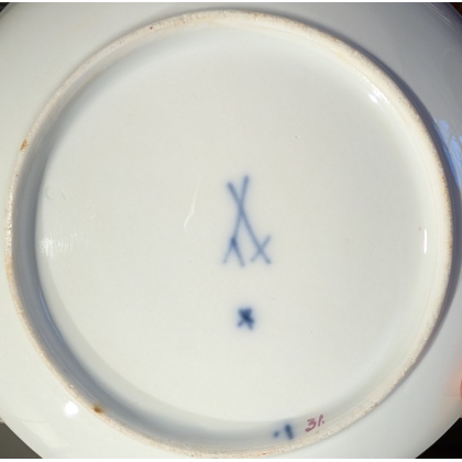 Paire de bols et sous-tasse de Meissen