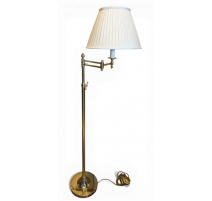 Lampadaire modèle "Sevilla" en laiton poli