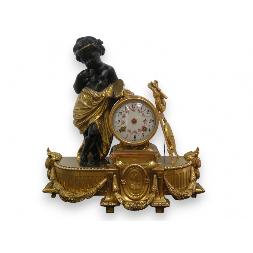  Pendule en bronze doré sur  Moinat SA  - Antiquités décoration