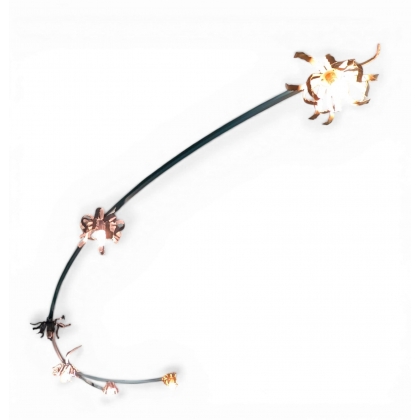 Plafonnier \"Fleurs\" en métal bleu et tôle jaune