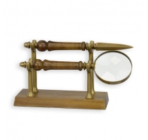 Loupe et ouvre-lettres avec support