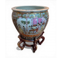 Grand cache-pot en porcelaine Famille Rose