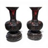 Paire de vases en laque de Cinabre
