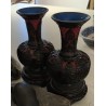 Paire de vases en laque de Cinabre