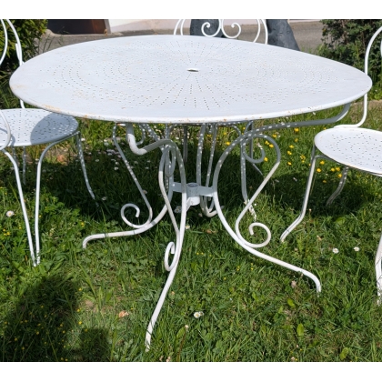 Ensemble de jardin en fer forgé blanc