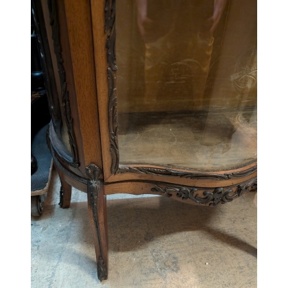 Napoleon III display cabinet