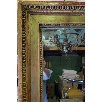 Grand miroir Louis XVI doré
