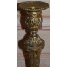  Paire de bougeoirs Louis XVI en bronze sur  Moinat SA  - Antiquités décoration